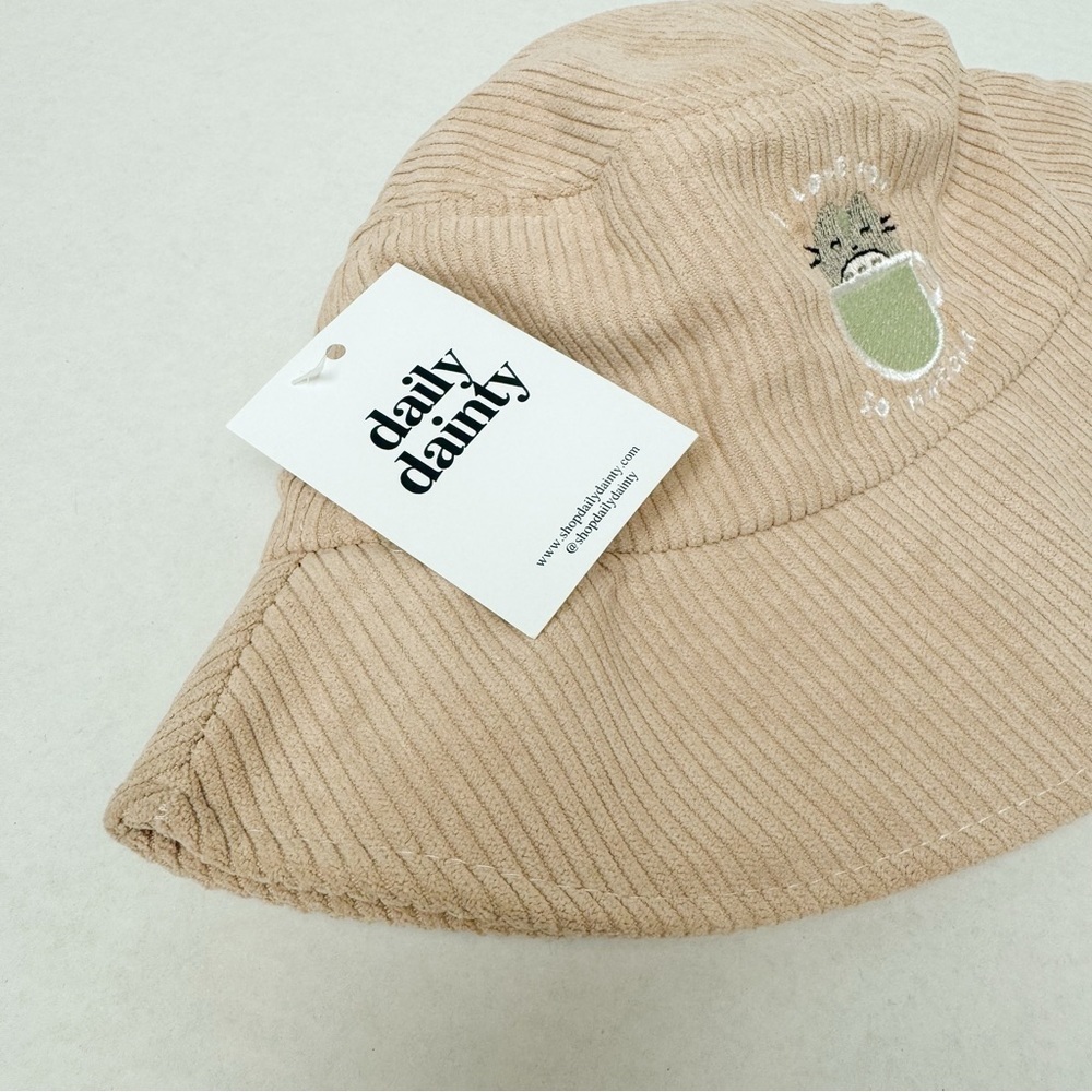 daily dainty - Dusty Rose Corduroy Totoro Bucket Hat - Picture 2 of 4